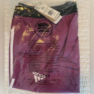 NWT Men’s Adidas Primeblue Shorts. 2XL. GM0477